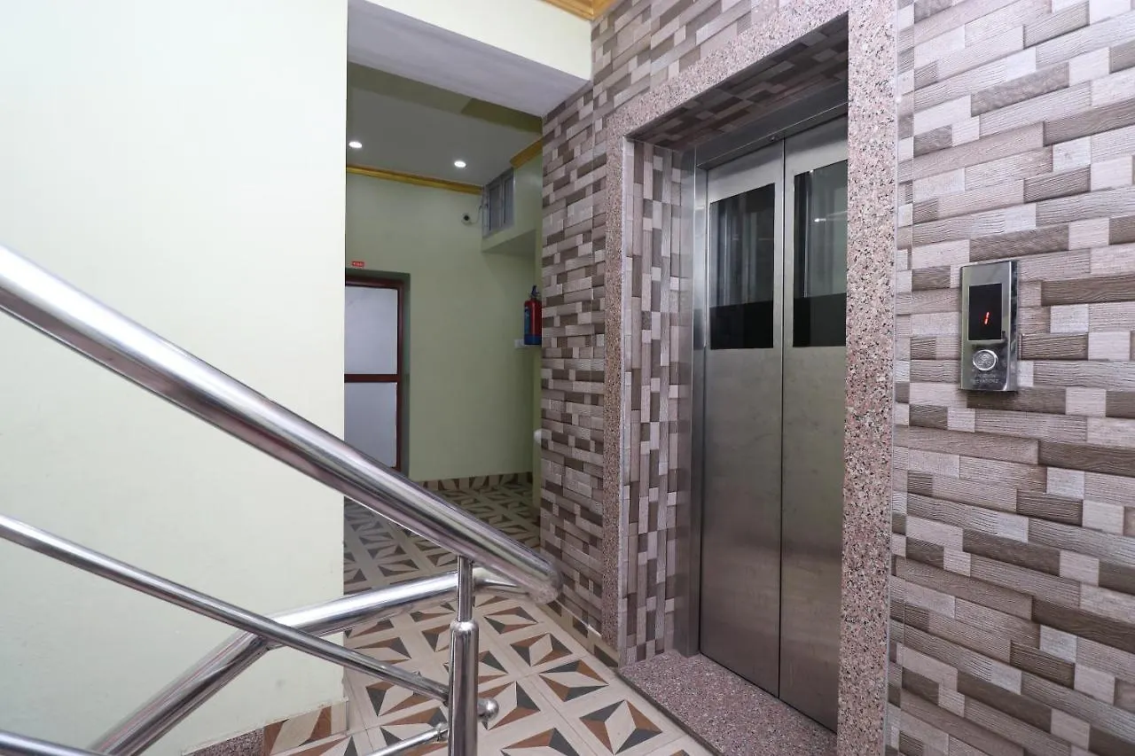 Oyo 36914 Hotel Aditya Varanasi India